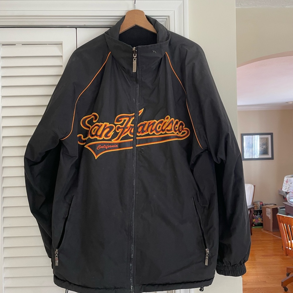 Black Windbreaker Jacket with San Francisco Giants baseballl
